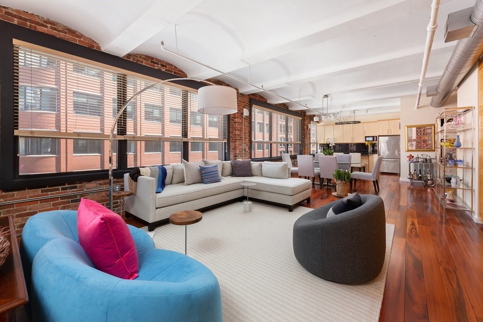 121 Beach St unit 401, Boston, MA 02111 - photo 1