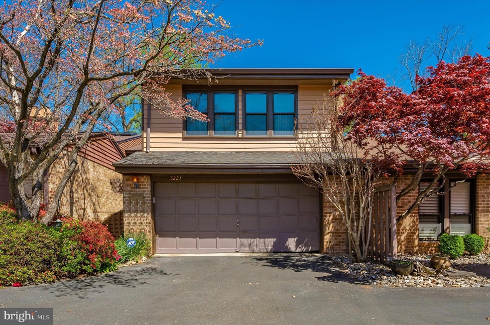 5221 Strathmore Ave, Kensington, MD 20895 - photo 1