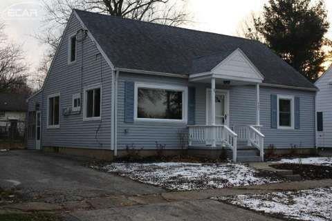 421 W Johnson St, Clio, MI 48420 - photo 1