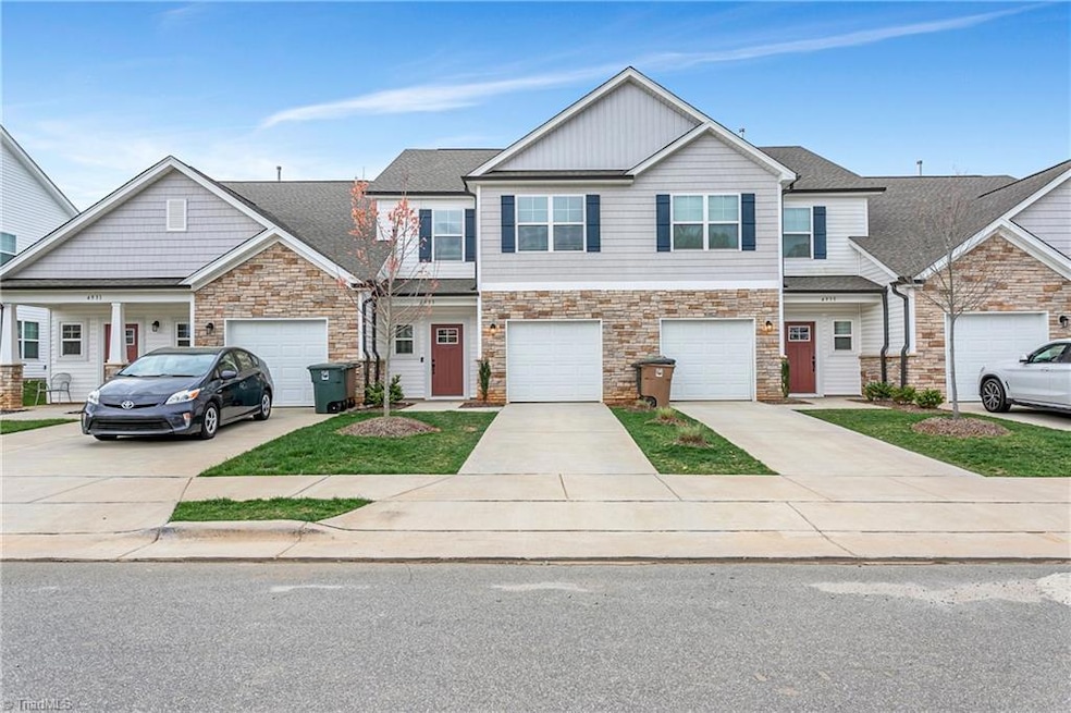 For Rent $2,100/month