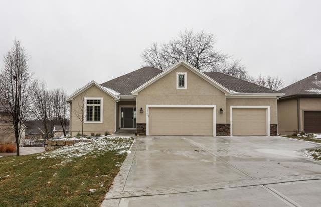 10503 W 49th Place, Shawnee, KS 66203 - photo 1