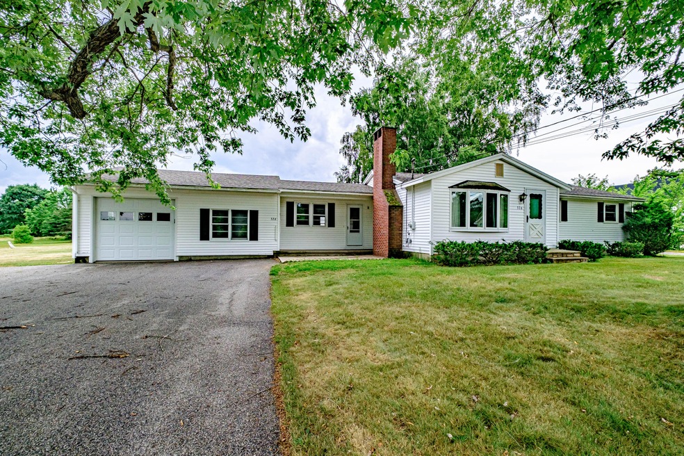 326 Granite St, Yarmouth, ME 04096 - photo 1