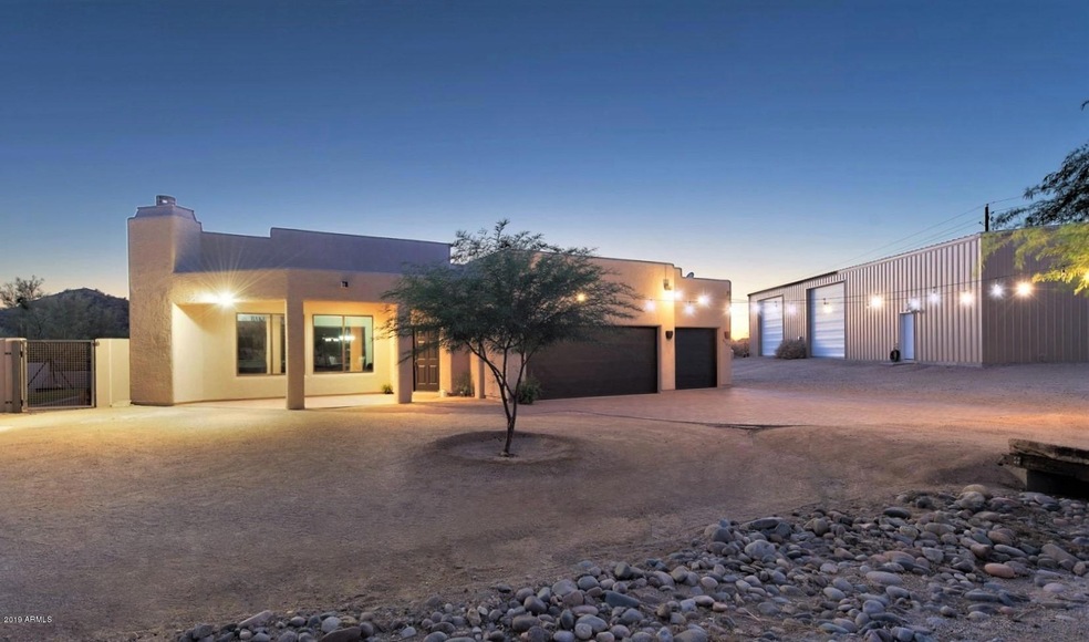 1.4 Acre Compound