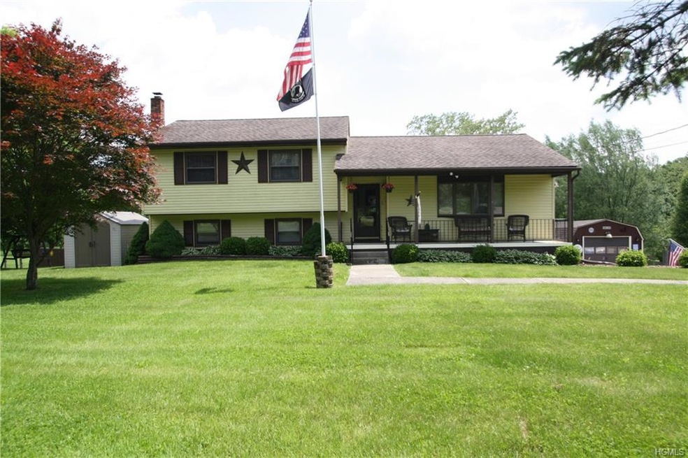 981 Greenville Turnpike, Middletown, NY 10940 - photo 1