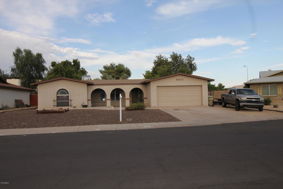 8803 N 45th Dr, Glendale, AZ 85302 - photo 1
