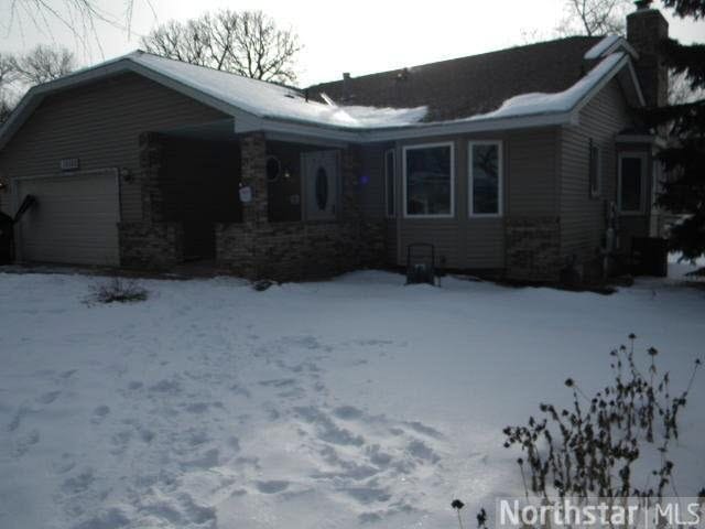 10582 Drake St NW, Coon Rapids, MN 55433 - photo 1