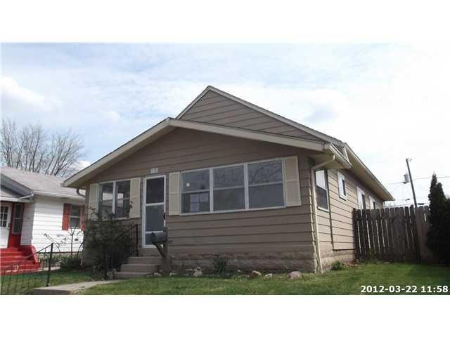 131 N 6th Ave, Beech Grove, IN 46107 - photo 1