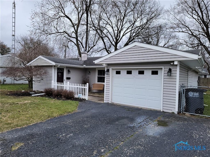 3121 Elmview Dr, Toledo, OH 43613 - photo 1