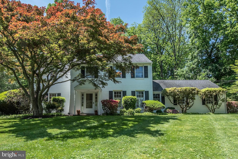 2223 N Stone Ridge Ln, Villanova, PA 19085 - photo 1