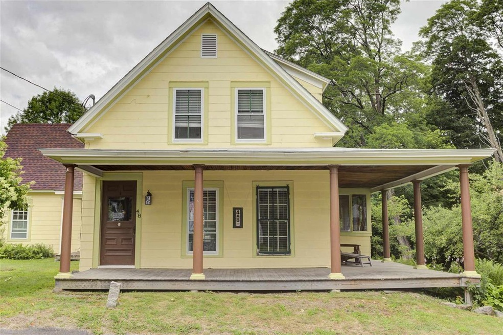 48 Cottage St, Bethlehem, NH 03574 - photo 1
