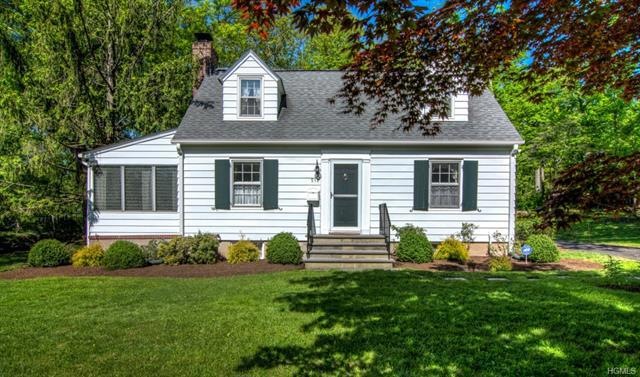 512 Hudson View Rd, Nyack, NY 10960 - photo 1