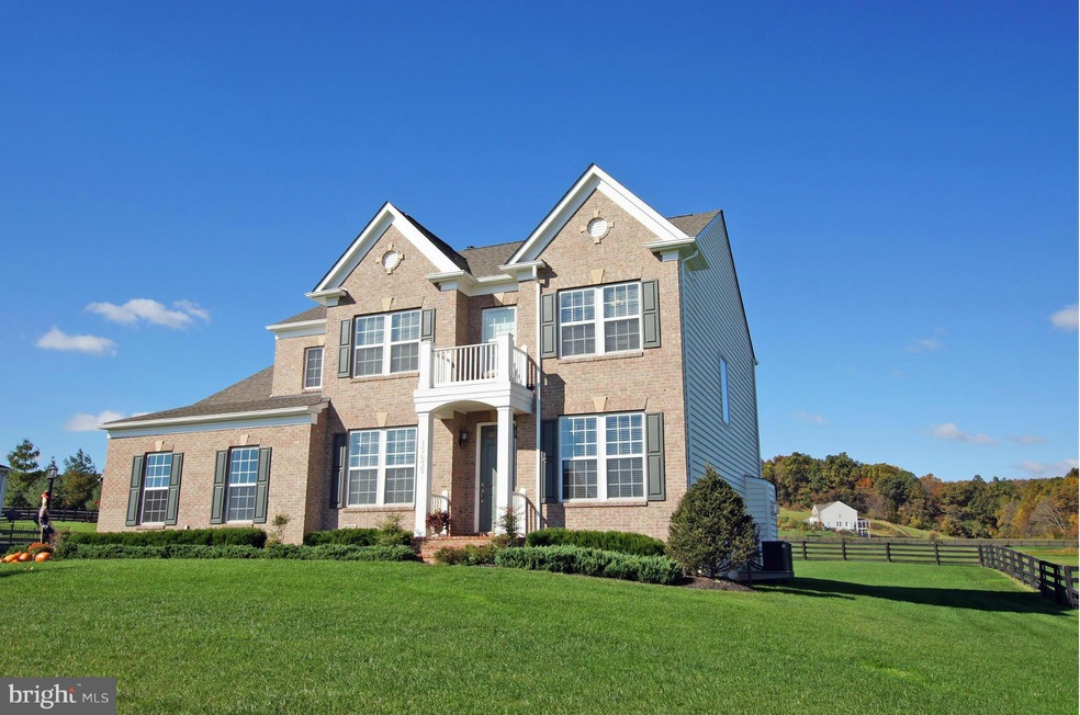 15635 Limestone Branch Place, Leesburg, VA 20176 - photo 1