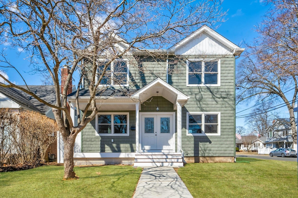 124 Smith St, Merrick, NY 11566 - photo 1