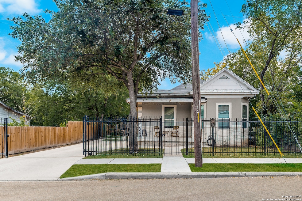 626 Gould St, San Antonio, TX 78207 - photo 1