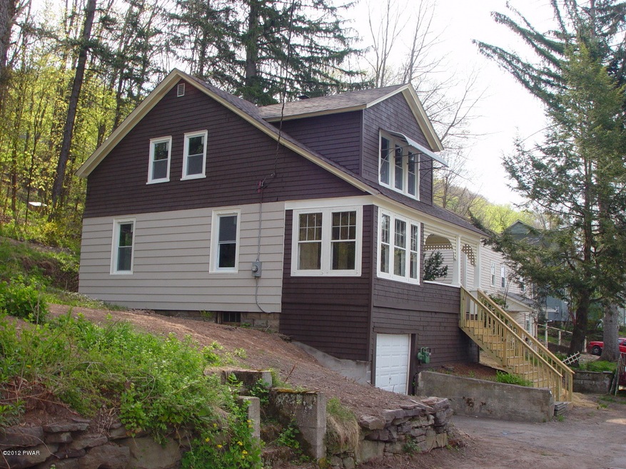 167 Cottage Ave, Honesdale, PA 18431 - photo 1