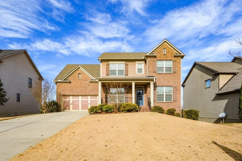 Immaculate 4 Bed/2.5 Bath home on cul-de-sac stree