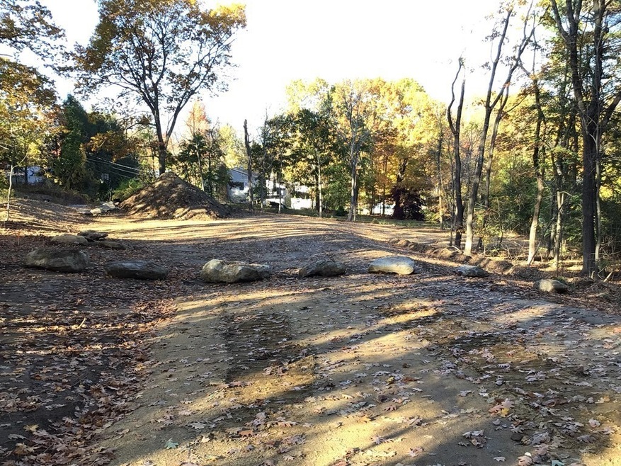 21 Prescott St, Rutland, MA 01543 - photo 1