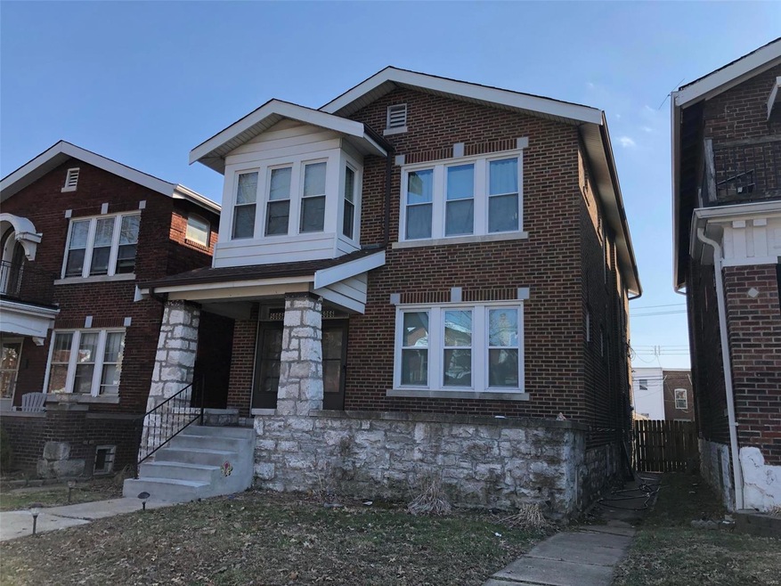 5066 Lindenwood Ave, Saint Louis, MO 63109 - photo 1