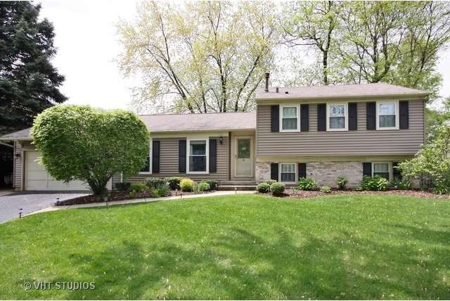 209 Thornhill Ct, Naperville, IL 60565 - photo 1