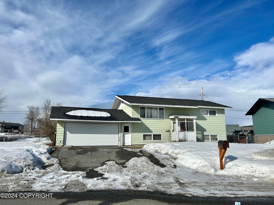 7301 E 17th Ave, Anchorage, AK 99504 - photo 1