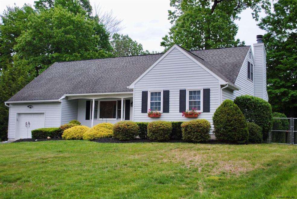 41 Laura Dr, Latham, NY 12110 - photo 1