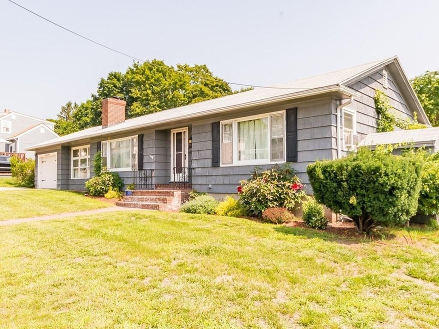 357 University Ave, Lowell, MA 01854 - photo 1