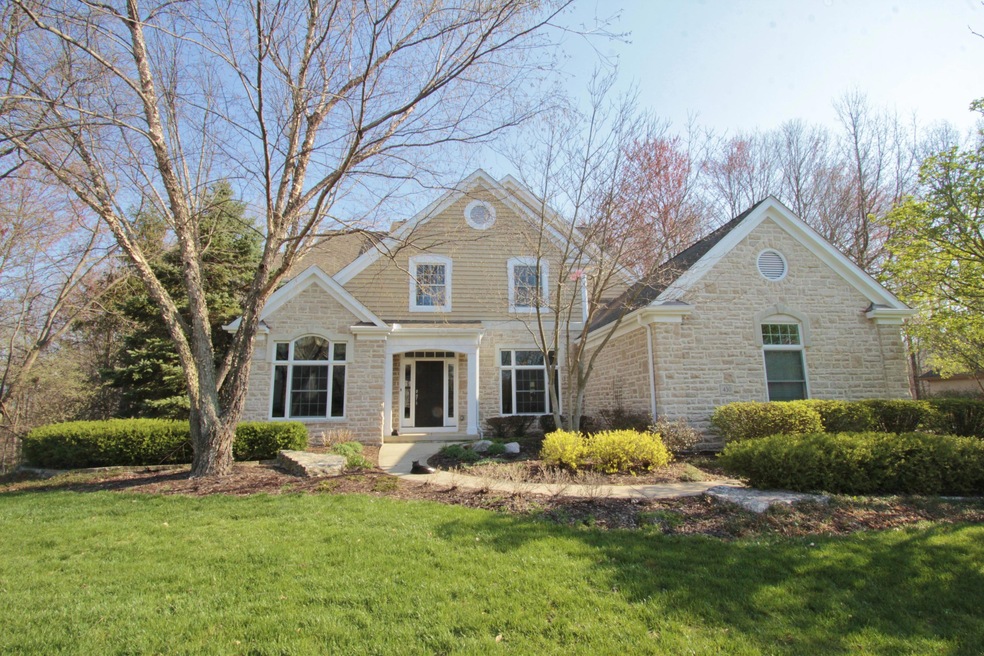 430 Shale Ridge Ct, Powell, OH 43065 - photo 1