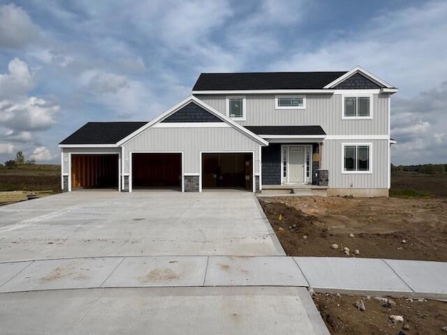 Sold $435,000 • Co-Listing Agent