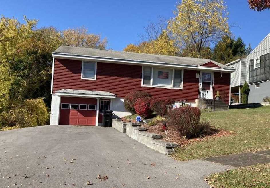 212 Deforest Rd, Syracuse, NY 13214 - photo 1