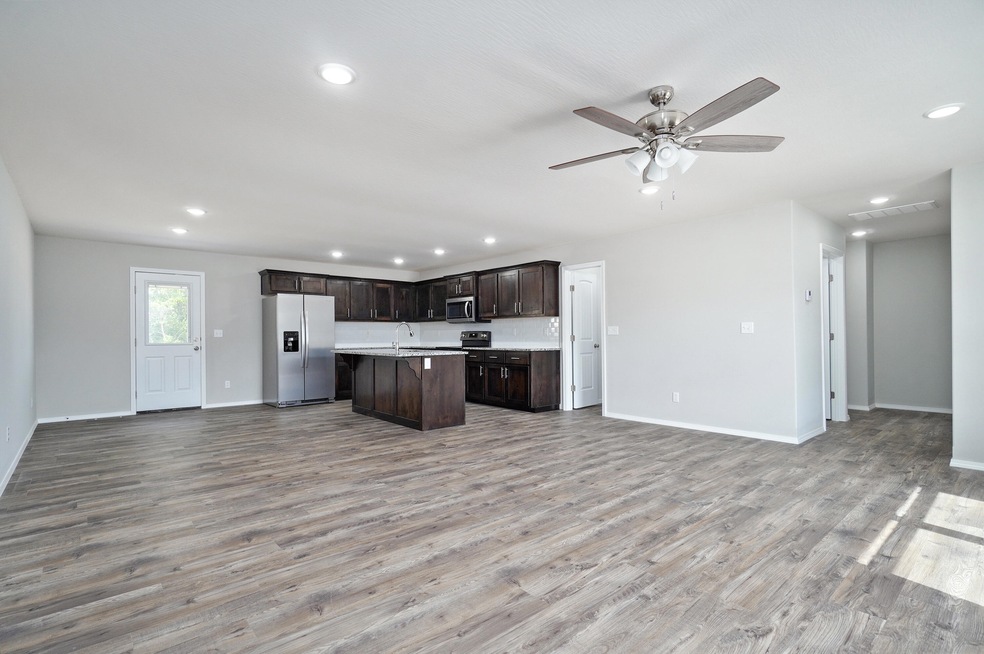 633 Southgate, Nixa, MO 65714 - photo 1