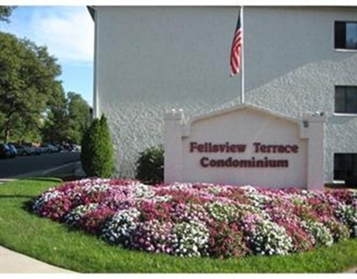 410 Fellsview Terrace unit 415, Stoneham, MA 02180 - photo 1