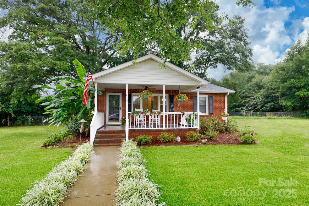 Sold $317,500 • Co-Listing Agent