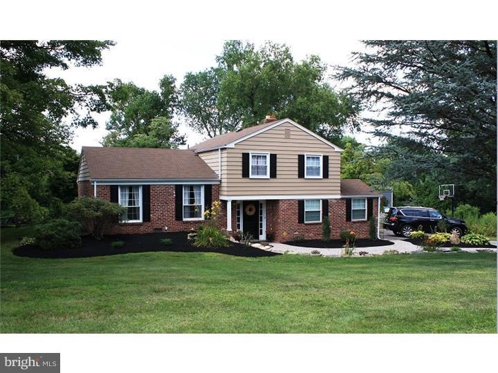 36 N Forge Manor Dr, Phoenixville, PA 19460 - photo 1