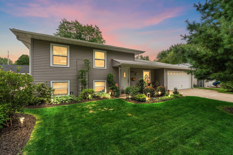 749 N Wheeler St, Griffith, IN 46319 - photo 1