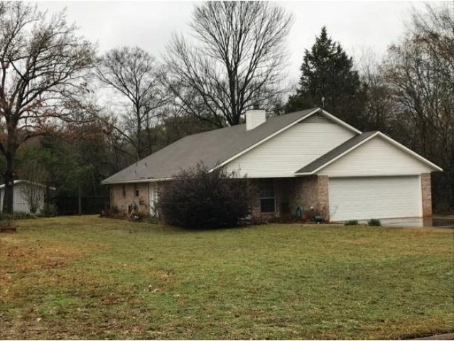 717 Bostwick St, Nacogdoches, TX 75965 - photo 1