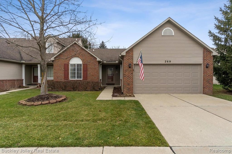 Ranch Condo in the Heart of Brighton