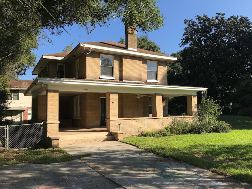 4835 Sunderland Rd, Jacksonville, FL 32210 - photo 1