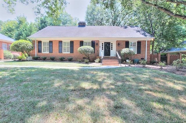 3131 Cloverfield Rd, Charlotte, NC 28211 - photo 1