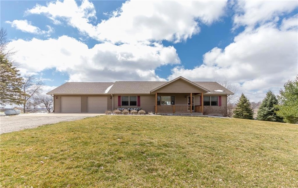 9501 SE 6th Ave, Runnells, IA 50237 - photo 1