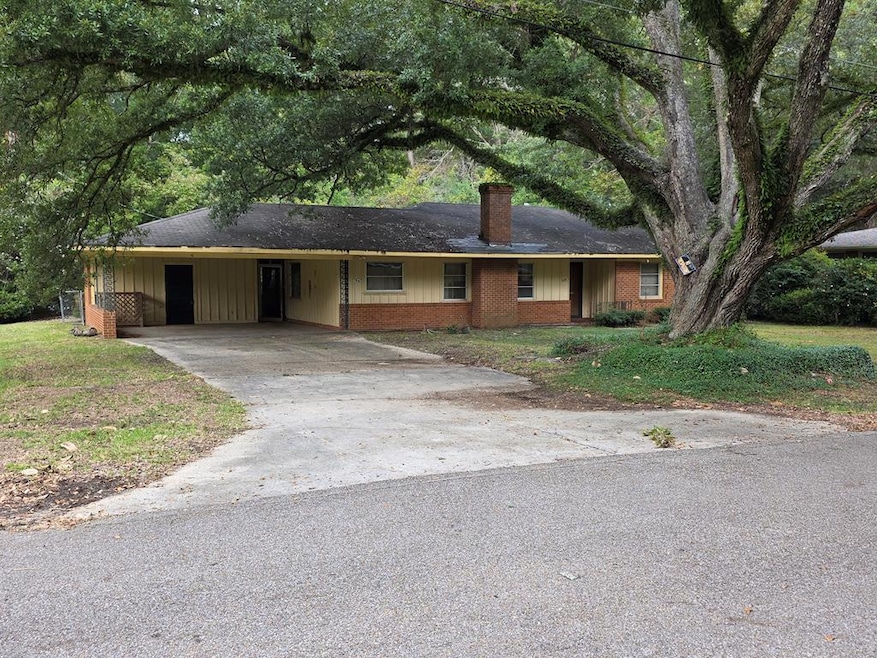 625 W 21st St, Laurel, MS 39440 - photo 1