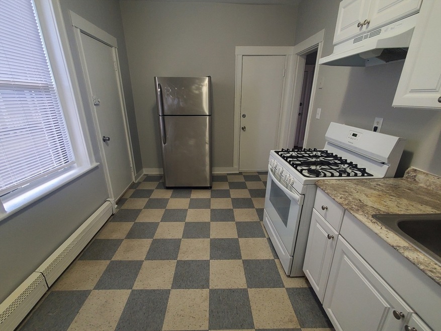 72 Walnut Park unit 9, Roxbury, MA 02119 - photo 1