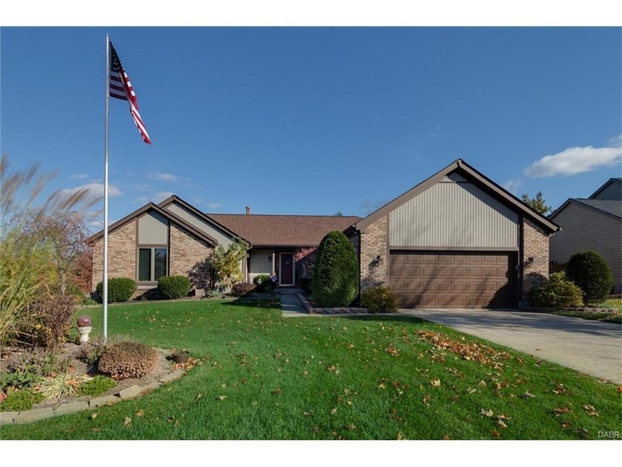 1536 Aberdeen Ct, Vandalia, OH 45377 - photo 1