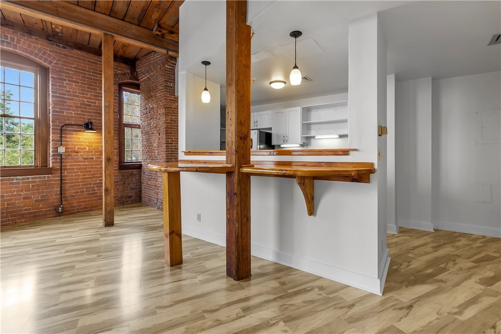 555 S Water St unit 219, Providence, RI 02903 - photo 1