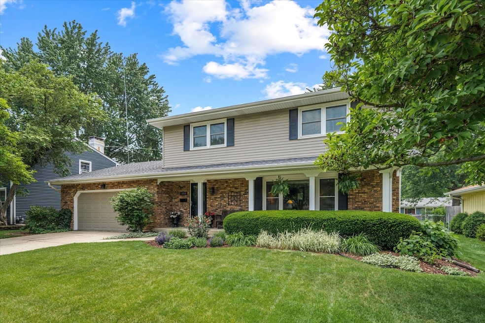 Sold $400,000 • Co-Listing Agent