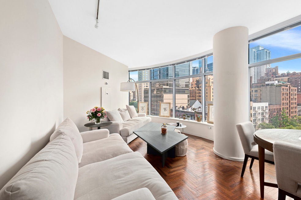 Sold $950,000 • Co-Listing Agent