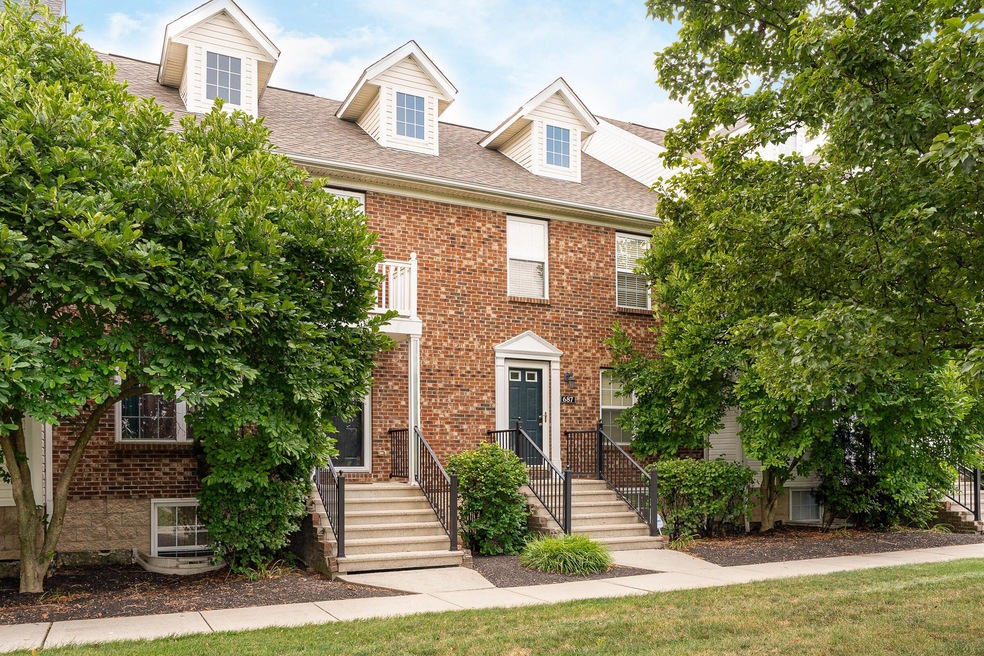 Welcome home to 687 Lazelle Rd!