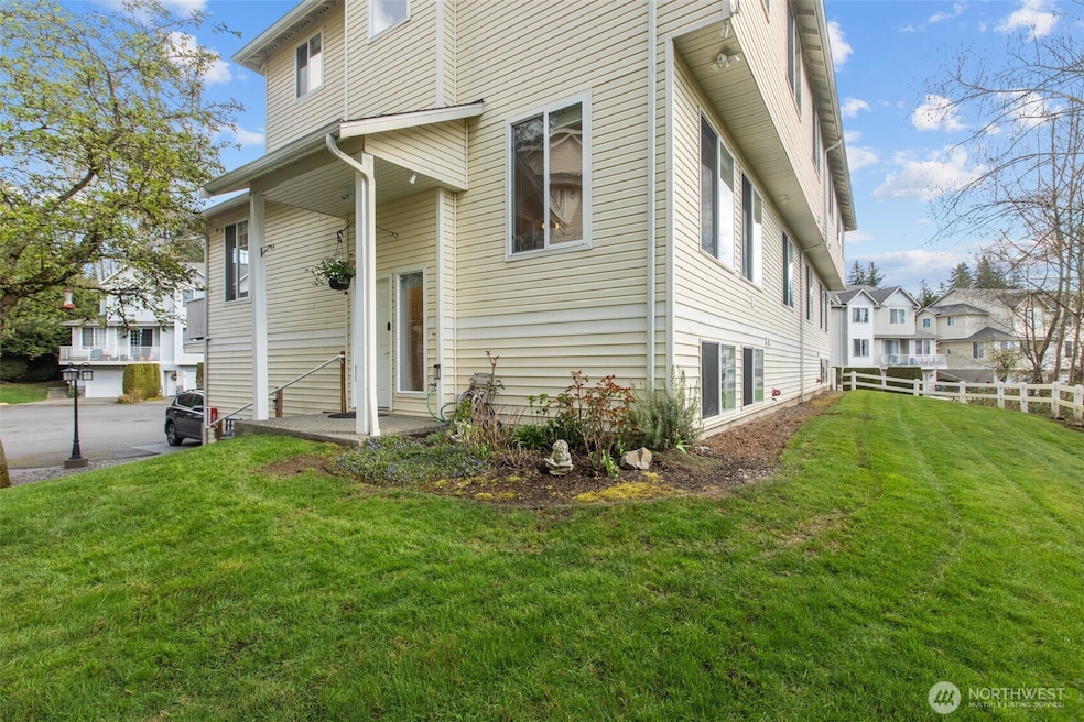 Sold $599,950
