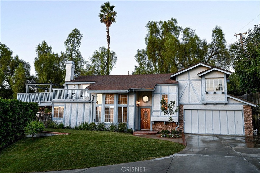 5162 Legacy Ct, Woodland Hills, CA 91364 - photo 1