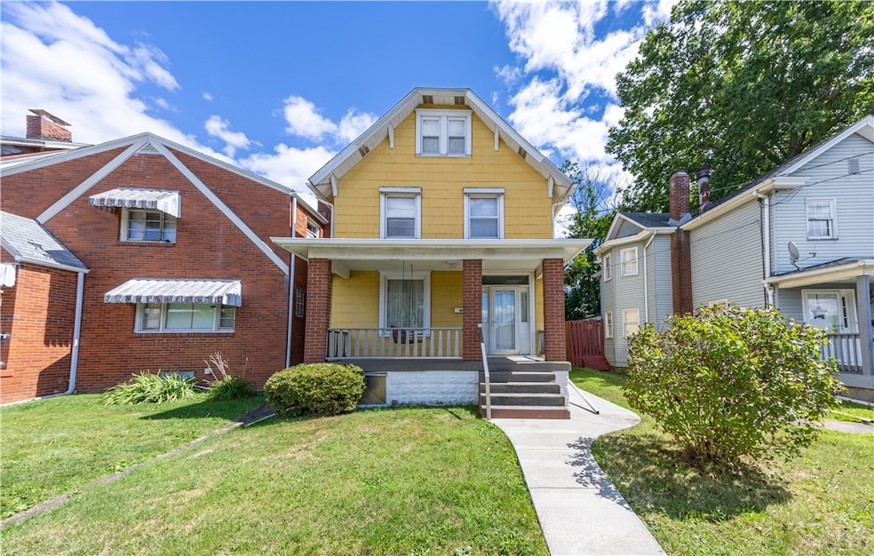 2112 Kenneth Ave, New Kensington, PA 15068 - photo 1