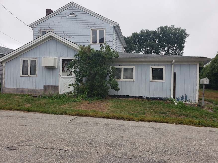 12 Grinnell St, South Dartmouth, MA 02748 - photo 1